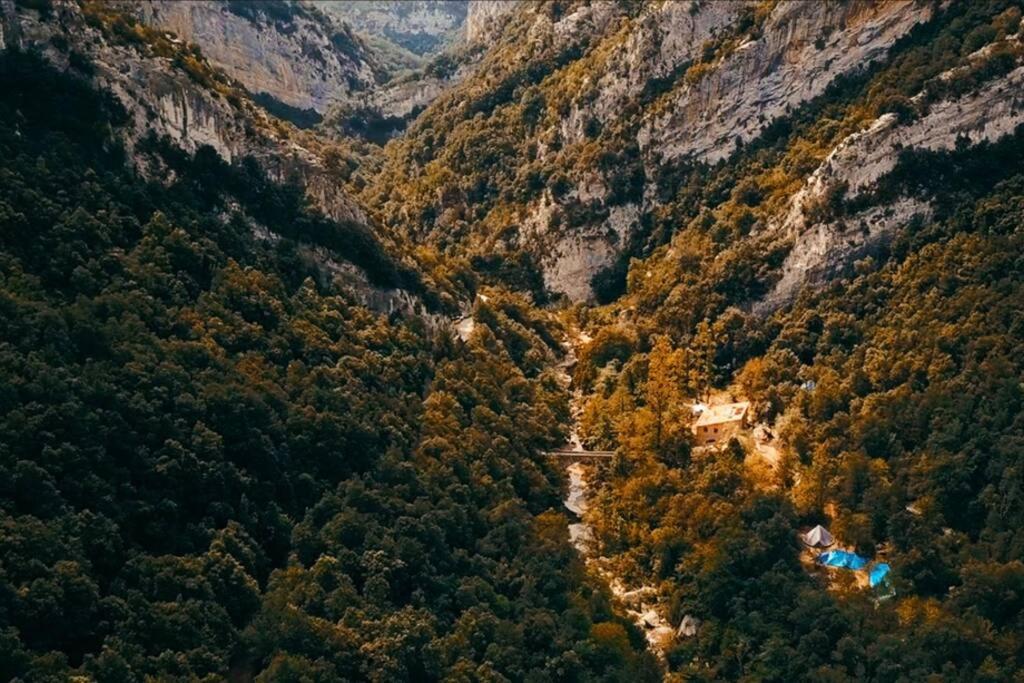 Apartamento Pont De Valenti Mountain Retreat Gerona Exterior foto