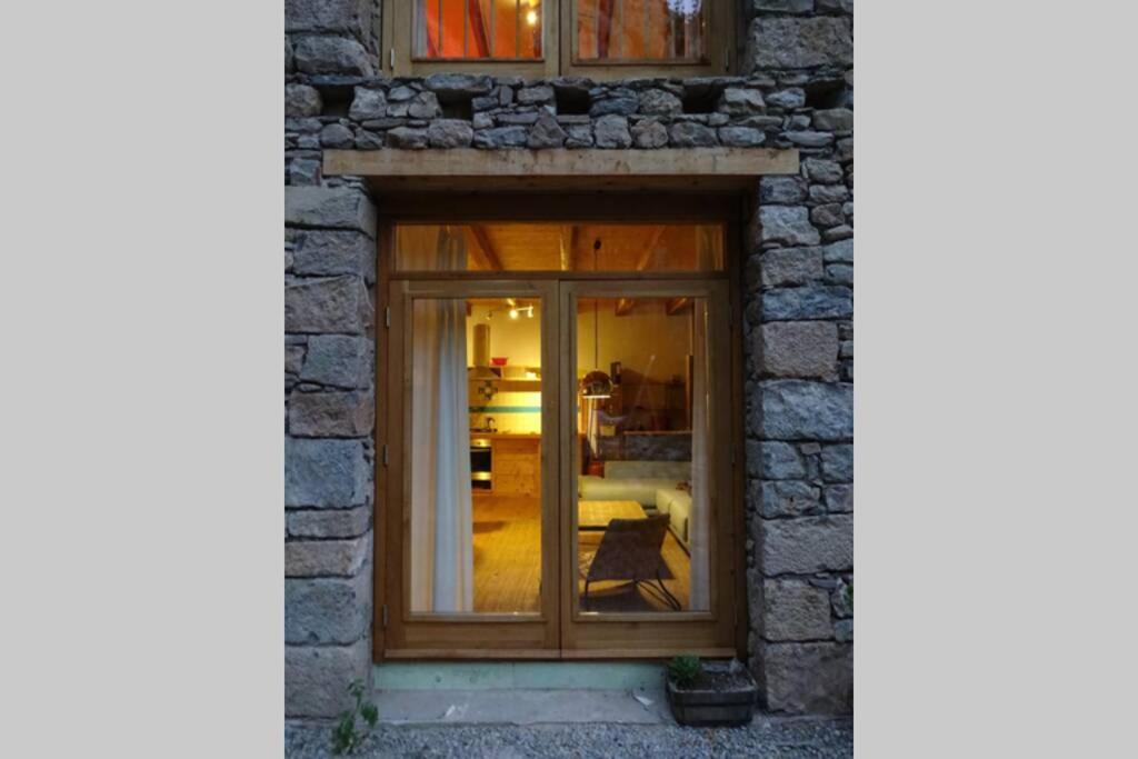 Apartamento Pont De Valenti Mountain Retreat Gerona Exterior foto